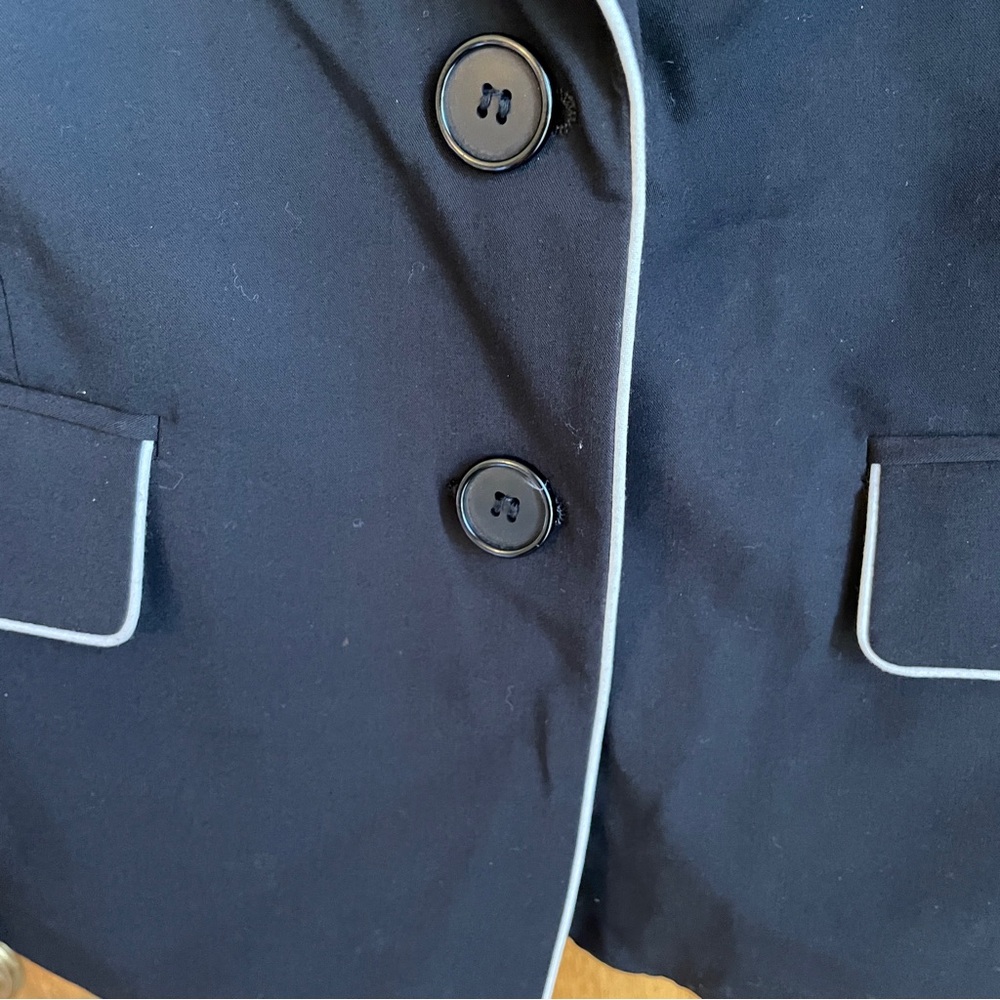 Apostrophe 2-piece Business Suit, Black & ivory, size 18W & 20W tall - Picture 3 of 14